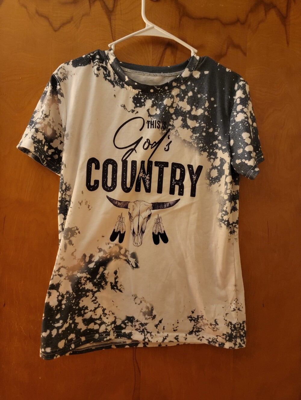 Womens White and Green Graphic Tee - "This is God's Country"